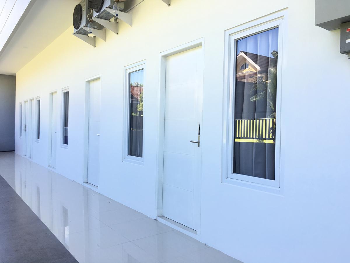 Grand Mulia Guest House Balikpapan (Borneo) Bagian luar foto